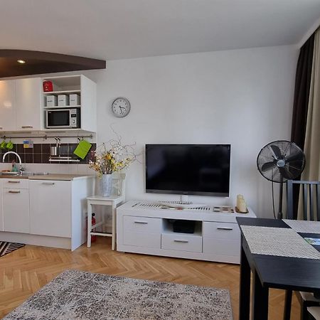Like Home Flat B Warsaw Luaran gambar